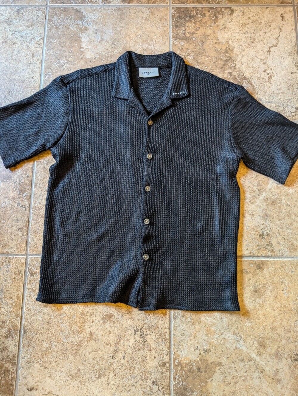 Young LA Short Sleeve Knit Button-Up Shirt in Black